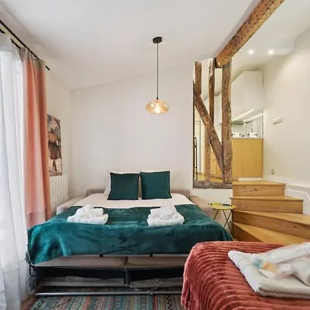 264 Latino - Superb In Apartment *