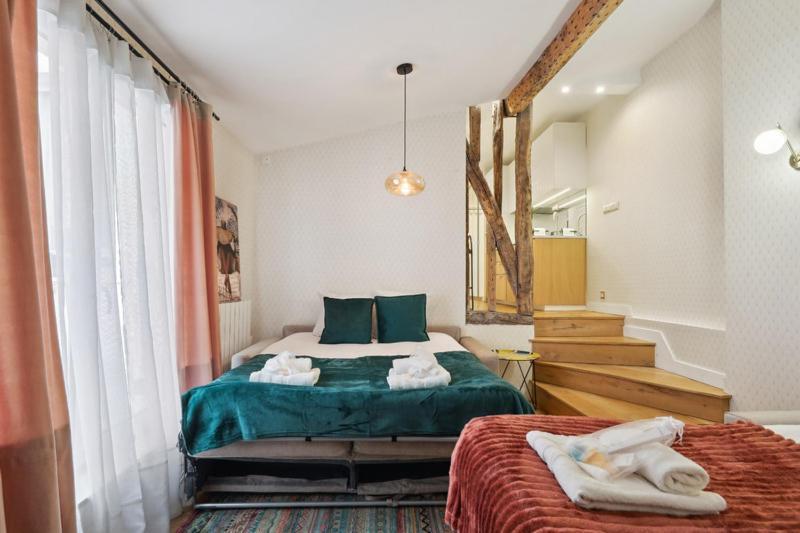 264 Latino - Superb In Appartamento *
